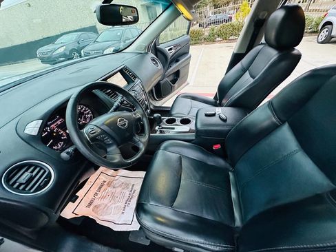 Used 2014 Nissan Pathfinder SL w/ SL Premium Package image 13