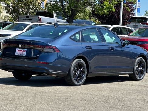 New 2025 Honda Accord SE image 4