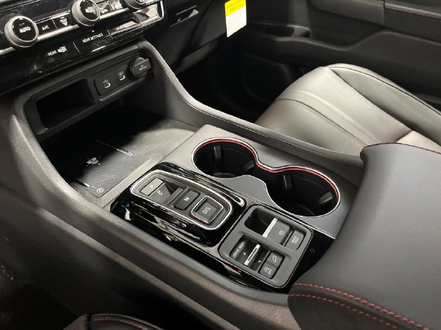 New 2026 Honda Pilot Black Edition image 15