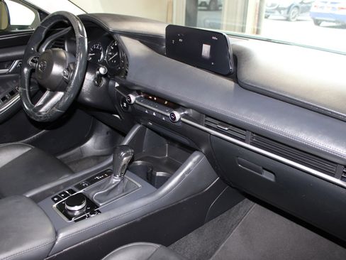 Used 2021 MAZDA MAZDA3 s FWD image 27