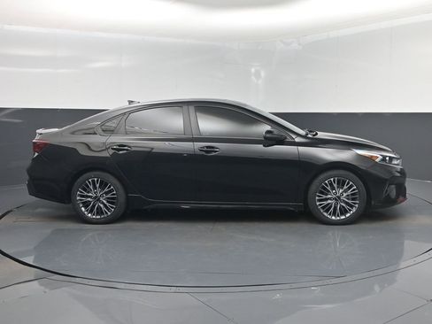 Used 2022 Kia Forte GT-Line w/ GT-Line Premium Package image 29