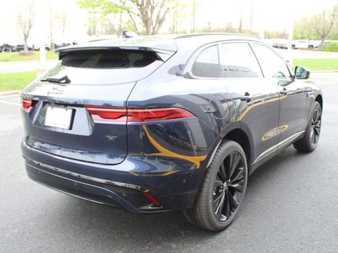 New 2026 Jaguar F-PACE R-Dynamic S image 2