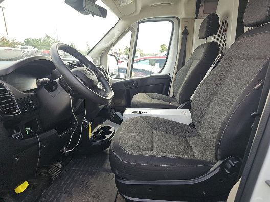 Used 2022 RAM ProMaster 3500 w/ Premium Convenience Group FWD image 5
