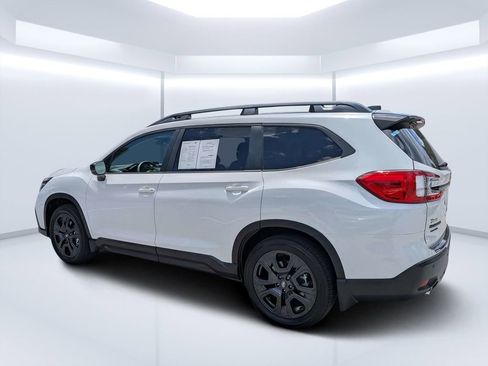 Used 2025 Subaru Ascent Bronze Edition w/ Onyx Package AWD/4WD image 5