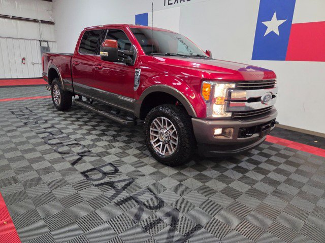 Used 2017 Ford F250 King Ranch w/ FX4 Off-Road Package AWD/4WD image 23