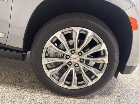 Used 2023 GMC Yukon Denali image 35