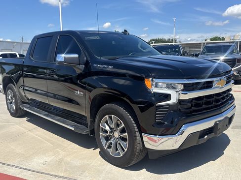 Used 2025 Chevrolet Silverado 1500 LT w/ Texas Edition Plus RWD image 16