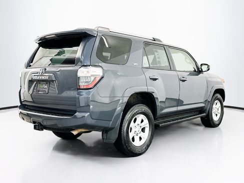 Used 2024 Toyota 4Runner SR5 image 9