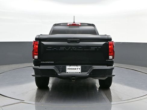 Used 2025 Chevrolet Colorado Trail Boss image 8