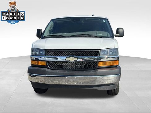 Used 2024 Chevrolet Express 3500 LT w/ LT Preferred Equipment Group RWD image 7