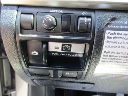 Used 2011 Subaru Outback 2.5i AWD/4WD image 19