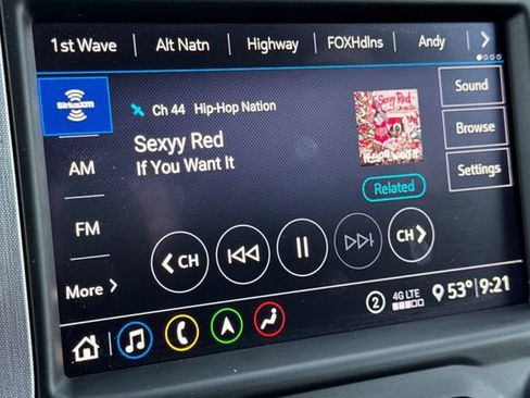 Used 2020 GMC Sierra 2500 SLT w/ SLT Premium Plus Package image 26