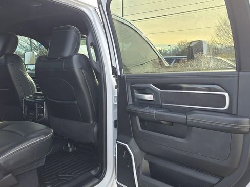 Used 2020 RAM 3500 Laramie image 14
