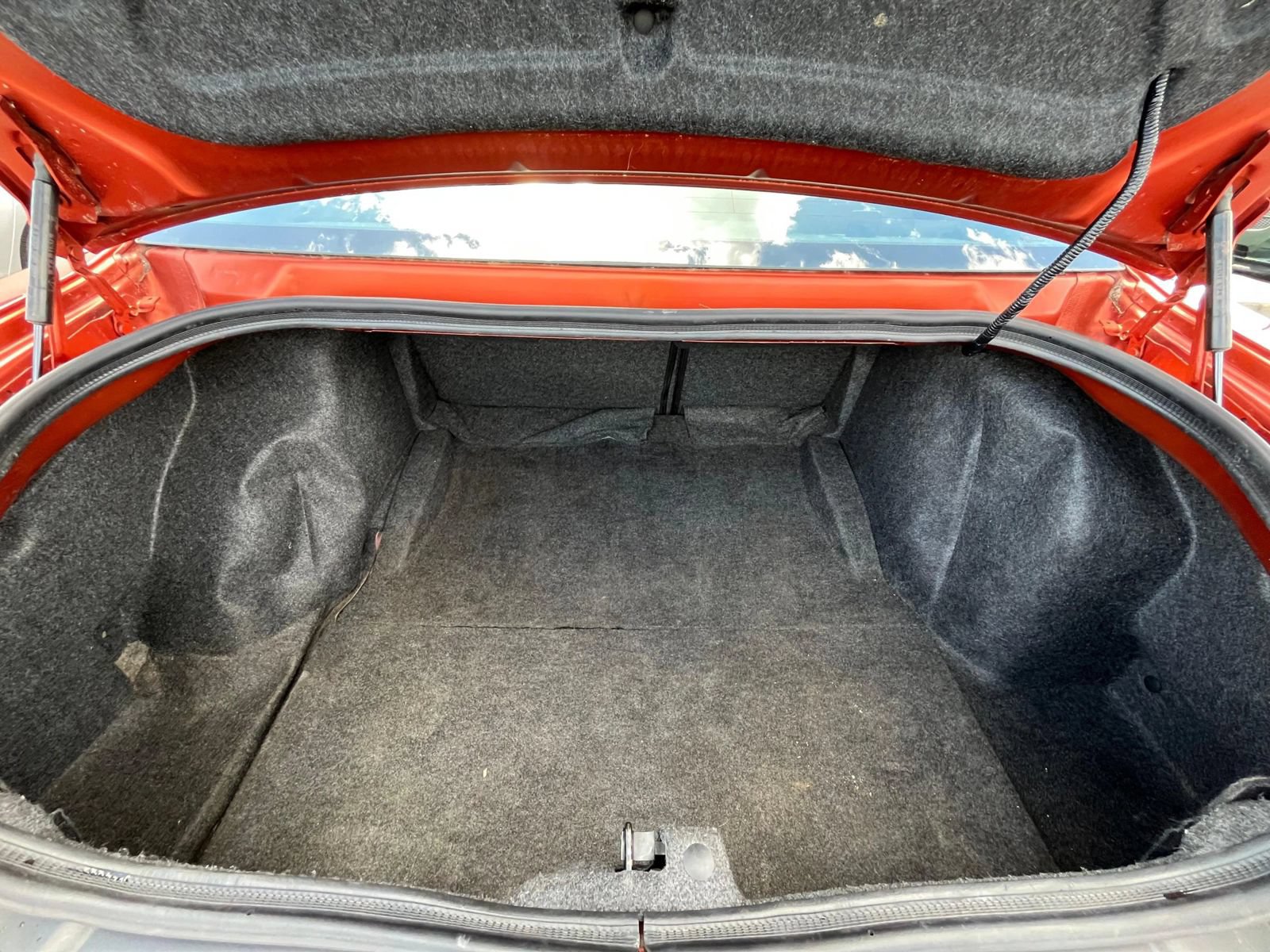 Used 2021 Dodge Challenger R/T RWD image 7