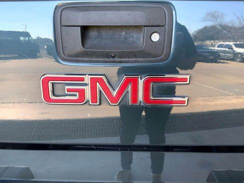 Used 2018 GMC Sierra 1500 SLT image 9