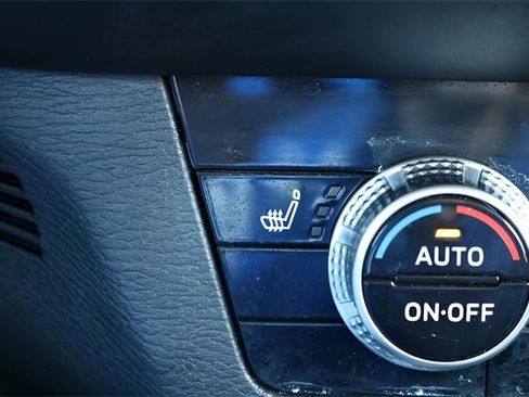 Used 2024 Mitsubishi Outlander SE image 25