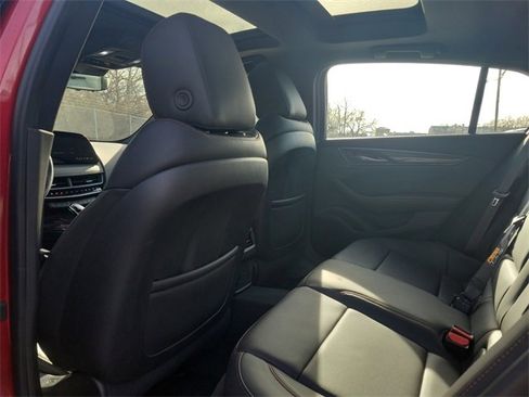 Used 2025 Cadillac CT5 Sport w/ Technology Package image 27