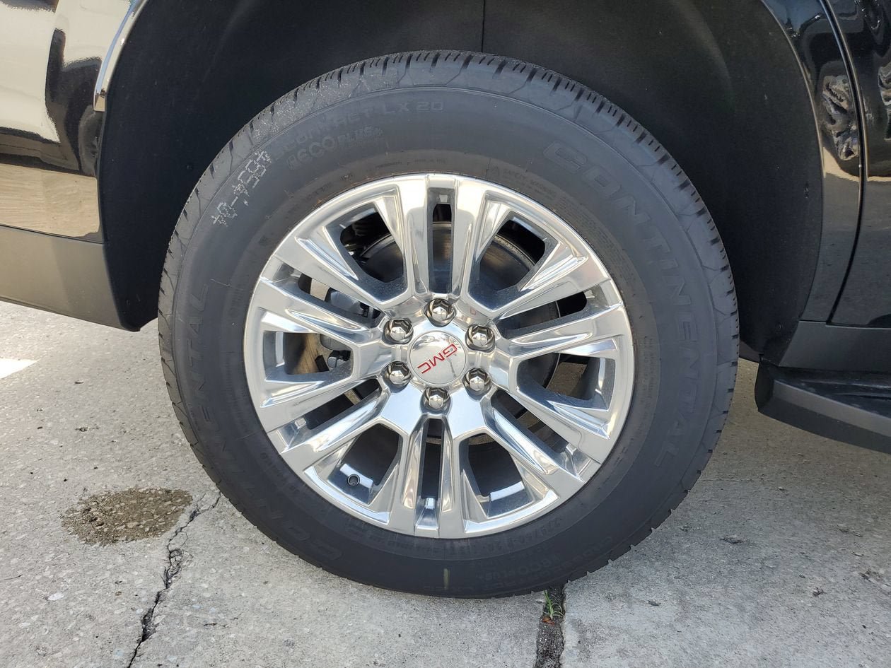 New 2026 GMC Yukon Denali RWD image 6