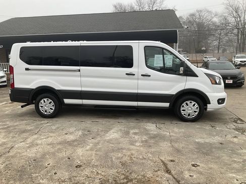 Used 2023 Ford Transit 350 XLT RWD image 2