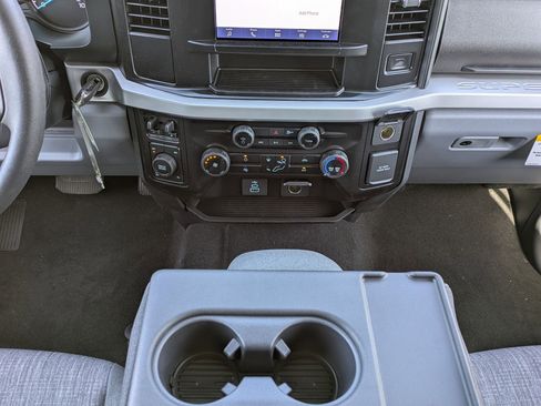 New 2026 Ford F250 XLT AWD/4WD image 21