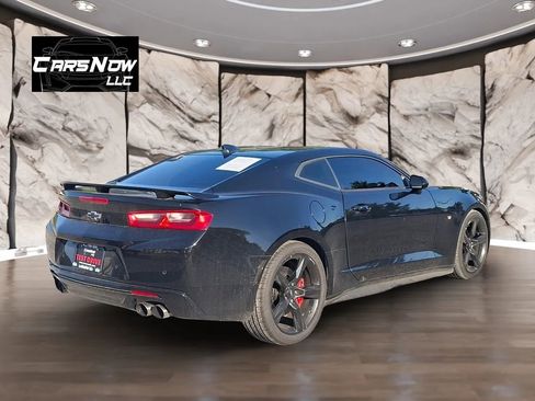 Used 2016 Chevrolet Camaro SS RWD image 6