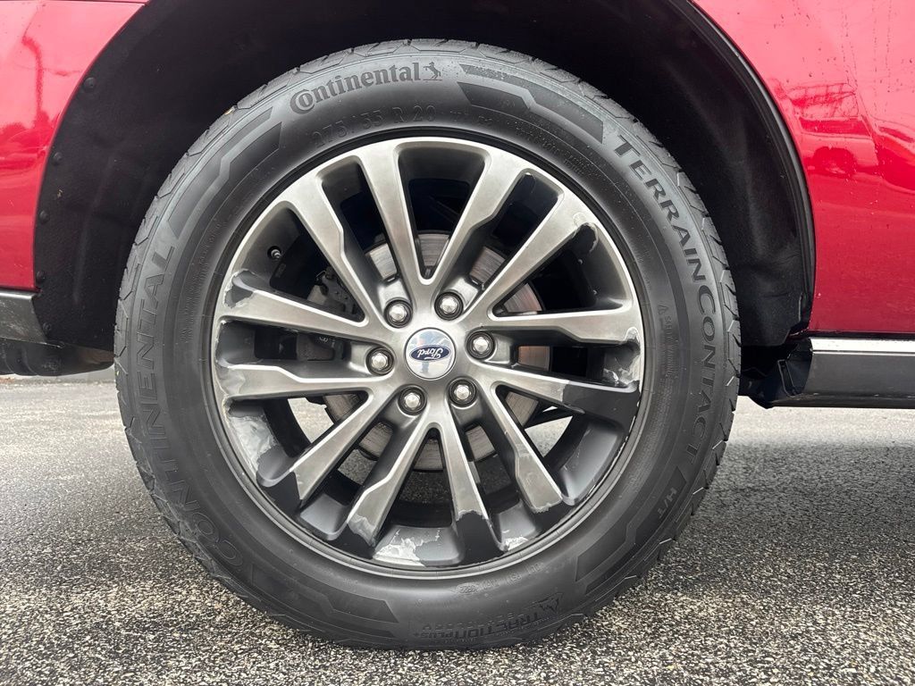 Used 2019 Ford Expedition Limited AWD/4WD image 10