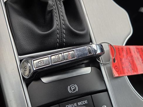 Used 2019 Kia Stinger GT RWD image 32