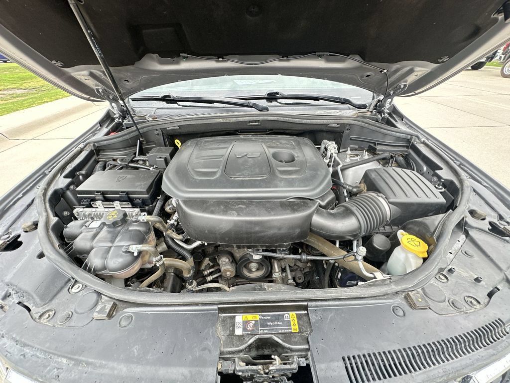 Used 2021 Jeep Grand Cherokee Laredo RWD image 28