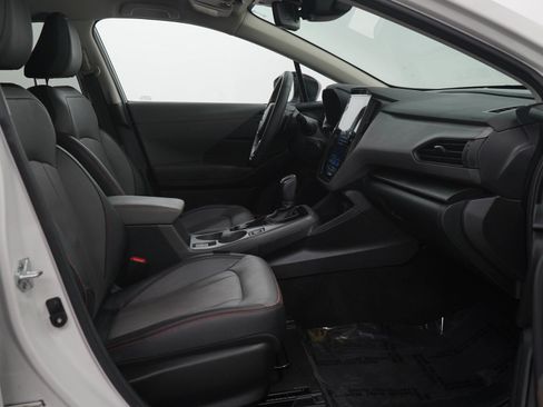 Used 2024 Subaru Crosstrek 2.5i Limited AWD/4WD image 11