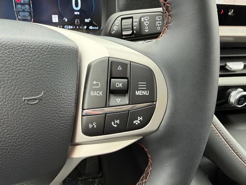 New 2026 Ford Explorer Active AWD/4WD image 23