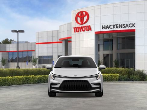 New 2026 Toyota Corolla SE image 17