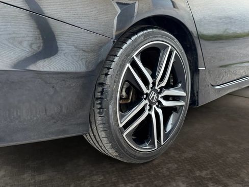 Used 2016 Honda Accord Sport image 40