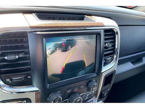 Used 2015 RAM 1500 Laramie w/ Convenience Group AWD/4WD image 23