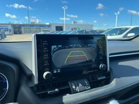 Used 2019 Toyota RAV4 XSE w/ XSE Weather Package AWD/4WD image 25