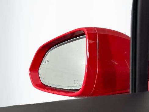 Used 2024 Chevrolet Blazer EV LT image 16