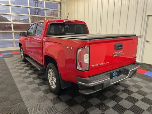Used 2020 GMC Canyon SLE image 5