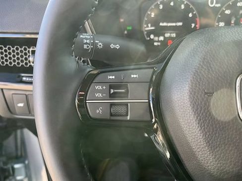 Used 2026 Honda CR-V EX-L image 9