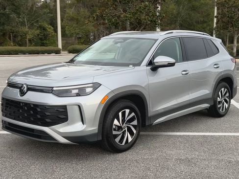 New 2026 Volkswagen Tiguan S image 4