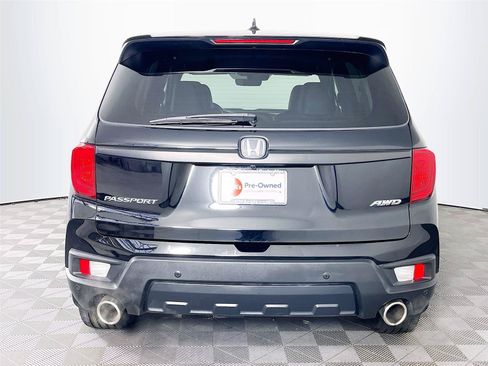 Certified 2023 Honda Passport EX-L image 9