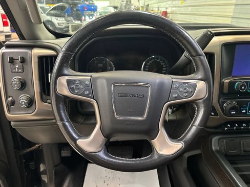 Used 2018 GMC Sierra 3500 Denali w/ Duramax Plus Package AWD/4WD image 11