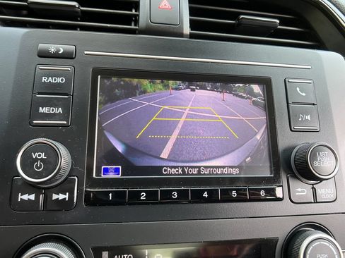 Used 2021 Honda Civic LX image 18