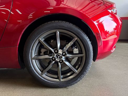 Used 2019 MAZDA MX-5 Miata RF Grand Touring w/ Interior Package image 88