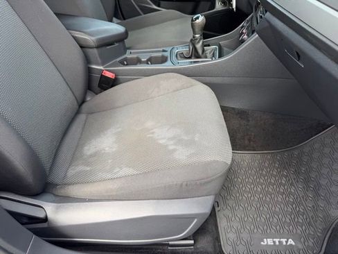 Used 2019 Volkswagen Jetta S FWD image 12