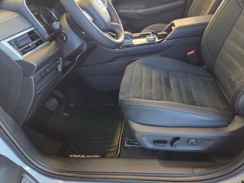 Used 2026 Mitsubishi Outlander LE AWD/4WD image 18