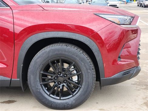 New 2026 Toyota Grand Highlander XLE image 5