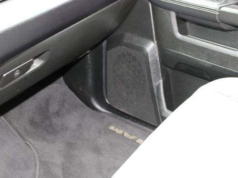 Used 2024 RAM 2500 Big Horn AWD/4WD image 25