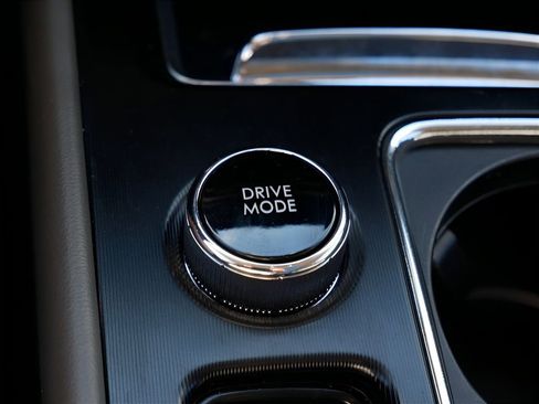 Used 2023 Lincoln Corsair Reserve w/ Equipment Group 201A image 27