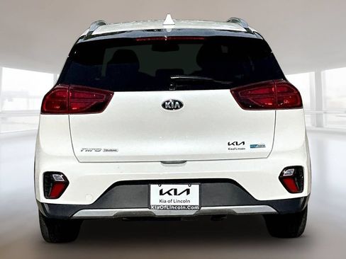 Used 2020 Kia Niro Touring FWD image 5