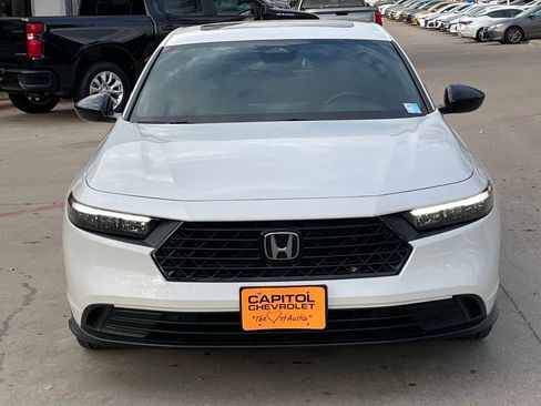 Used 2023 Honda Accord Sport image 7