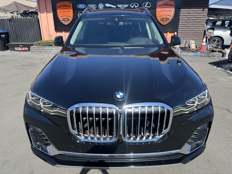 Used 2020 BMW X7 xDrive40i w/ Premium Package AWD/4WD image 2